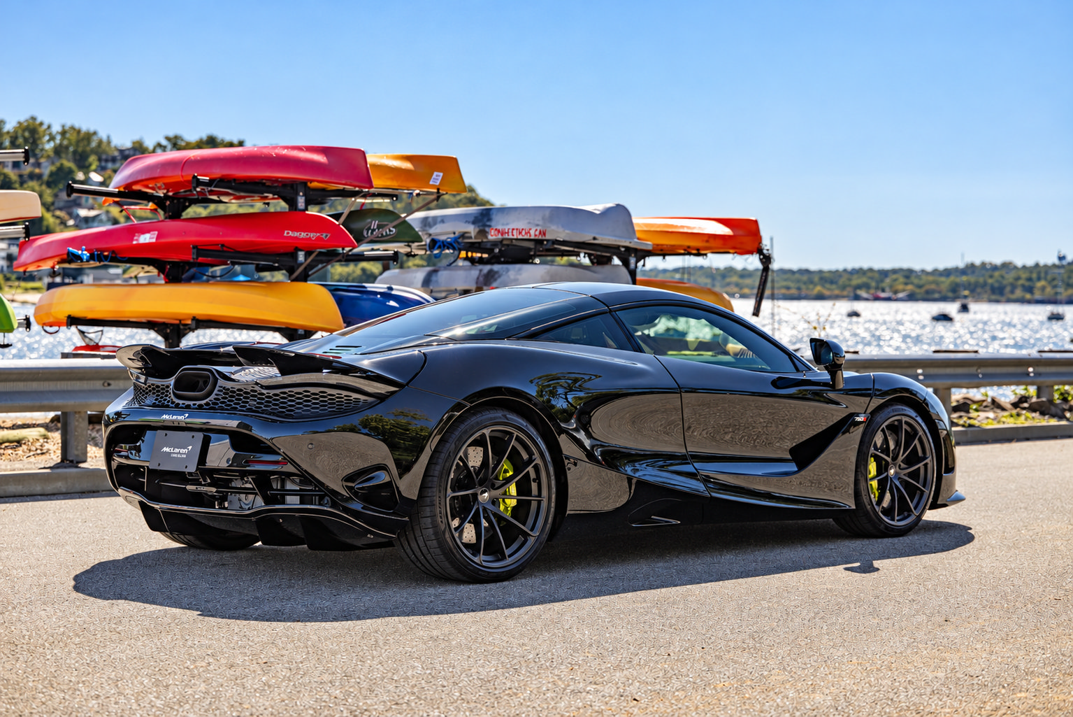 Used 2024 McLaren 750S RWD image 37