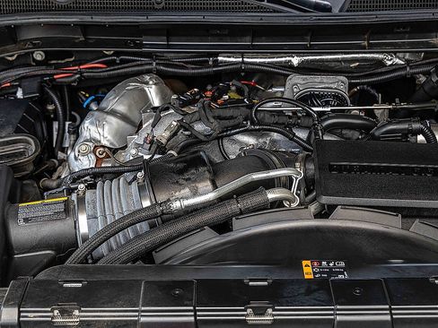 Used 2024 GMC Sierra 2500 Denali w/ Denali Reserve Package image 30