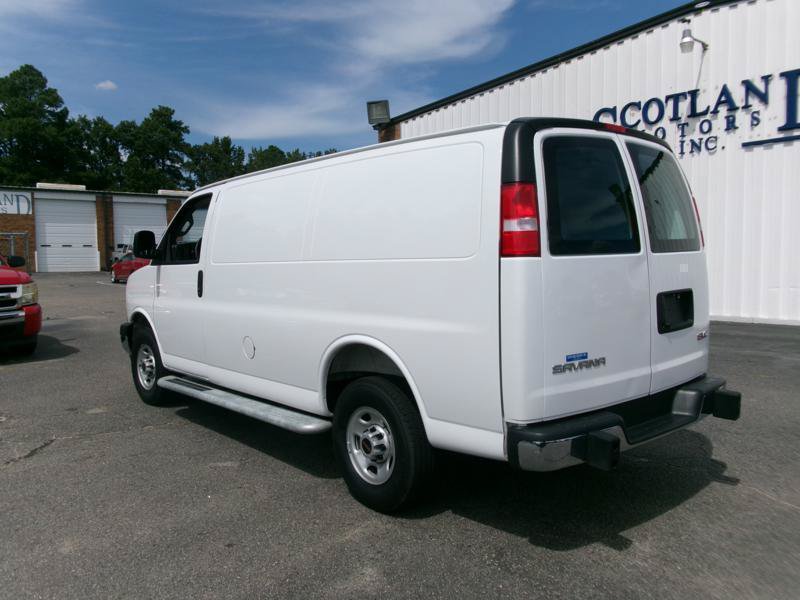 Used 2025 GMC Savana 2500 w/ Driver Convenience Package RWD image 8