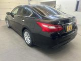 Used 2017 Nissan Altima 2.5 S image 2