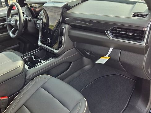 New 2026 GMC Yukon Elevation RWD image 22