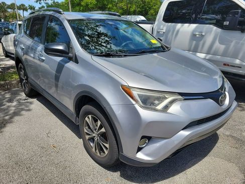 Used 2017 Ford F150 XL w/ Equipment Group 101A Mid image 6