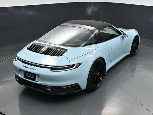 Certified 2024 Porsche 911 Targa 4 GTS AWD/4WD image 19