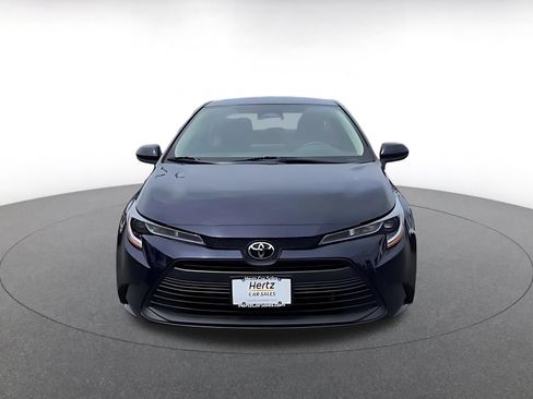 Used 2025 Toyota Corolla LE FWD image 4