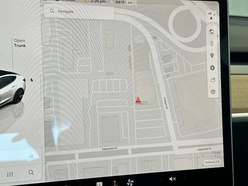 Used 2023 Tesla Model 3 Standard Range RWD image 21