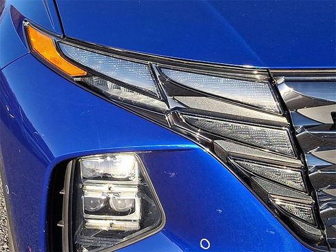 Used 2023 Hyundai Tucson Limited w/ Cargo Package image 10