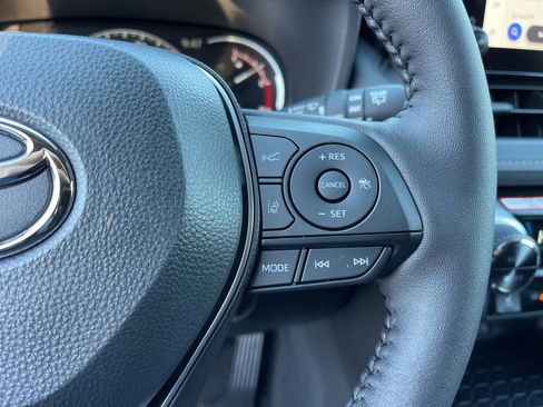 New 2025 Toyota RAV4 XLE image 15