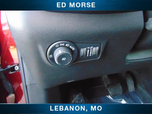 Used 2022 Jeep Compass Limited w/ Elite Group image 12