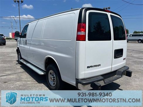 Used 2024 GMC Savana 2500 w/ Driver Convenience Package image 3