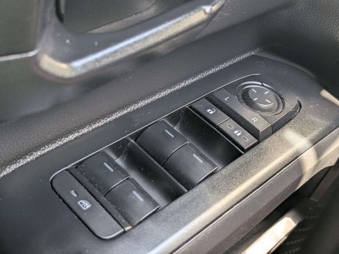 Used 2025 Toyota Tacoma SR w/ SR Upgrade Package RWD image 27