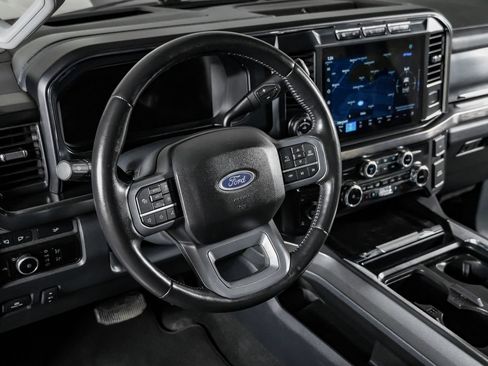 Used 2023 Ford F250 Lariat w/ Lariat Ultimate Package AWD/4WD image 16