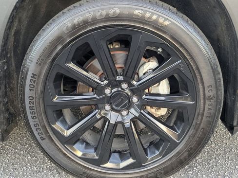 Used 2024 Toyota Highlander Platinum image 11