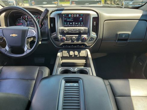 Used 2018 Chevrolet Silverado 1500 LTZ w/ Sport Package AWD/4WD image 11