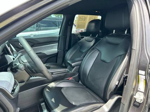 Used 2023 Jeep Compass Latitude w/ Convenience Group AWD/4WD image 20