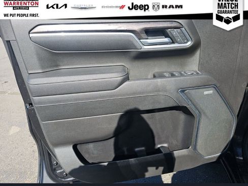 Used 2022 GMC Sierra 1500 Denali AWD/4WD image 11