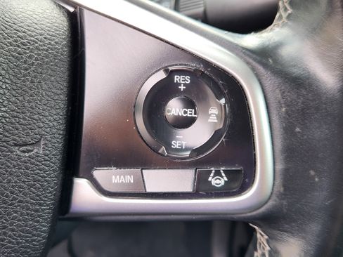 Used 2020 Honda Civic EX image 24