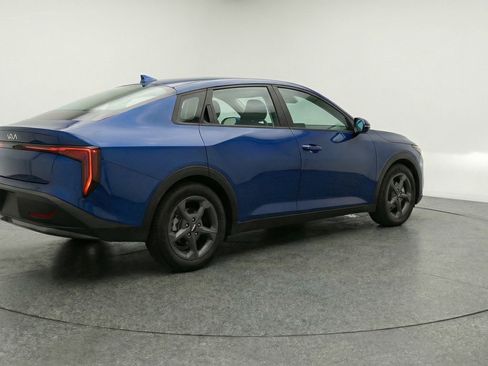 Used 2025 Kia K4 FWD image 9