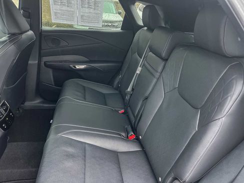 Used 2025 Lexus RX 350 Premium Plus w/ Convenience Package image 18