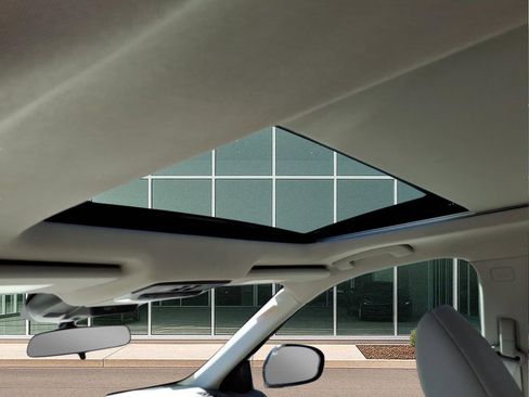 Used 2026 Nissan Rogue SV w/ SV Premium Package image 14