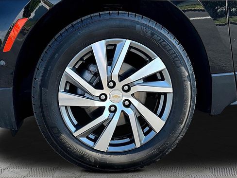 Used 2023 Chevrolet Equinox Premier image 34