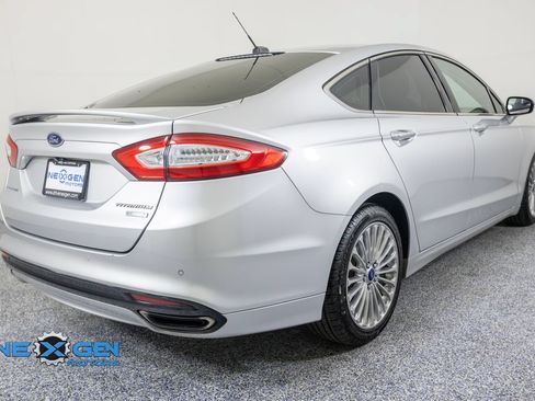 Used 2016 Ford Fusion Titanium FWD image 7
