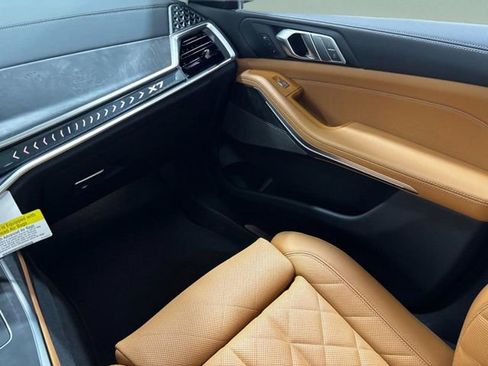 Certified 2026 BMW X7 xDrive40i AWD/4WD image 40