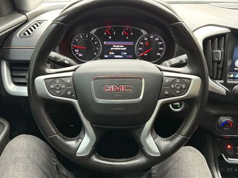Used 2021 GMC Terrain SLT w/ Infotainment Package II AWD/4WD image 10