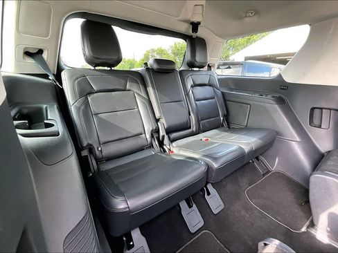 Used 2025 Lincoln Navigator Reserve AWD/4WD image 28
