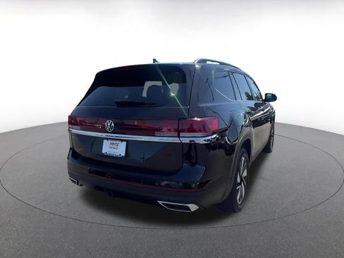 Used 2026 Volkswagen Atlas SE FWD image 14