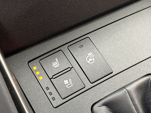 Used 2024 Lexus IS 300 w/ Comfort Package image 19