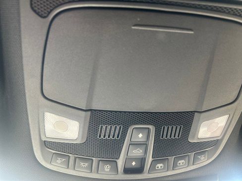 Used 2019 Ford F150 Raptor w/ Equipment Group 802A Luxury image 20