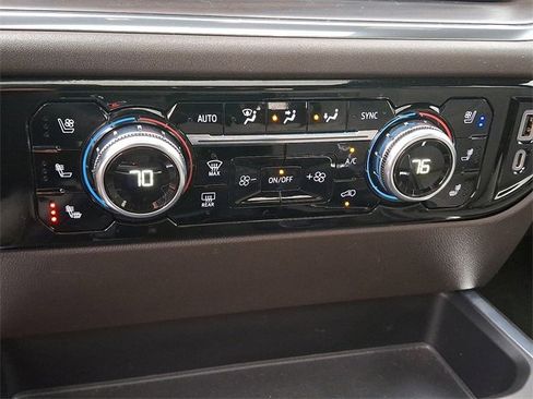 Certified 2023 GMC Sierra 1500 SLT w/ SLT Convenience Package image 16