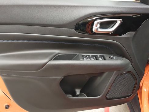 New 2026 Jeep Compass Latitude AWD/4WD image 24