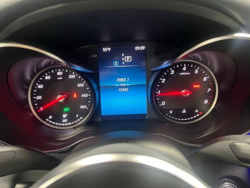 Used 2020 Mercedes-Benz C 300 4MATIC Sedan image 28