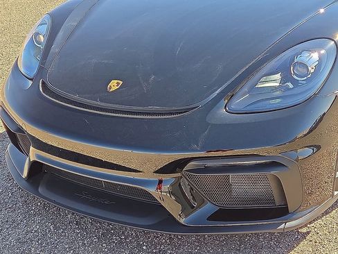 Used 2021 Porsche 718 Boxster Spyder image 8