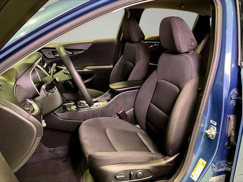 Used 2024 Chevrolet Malibu LT image 20