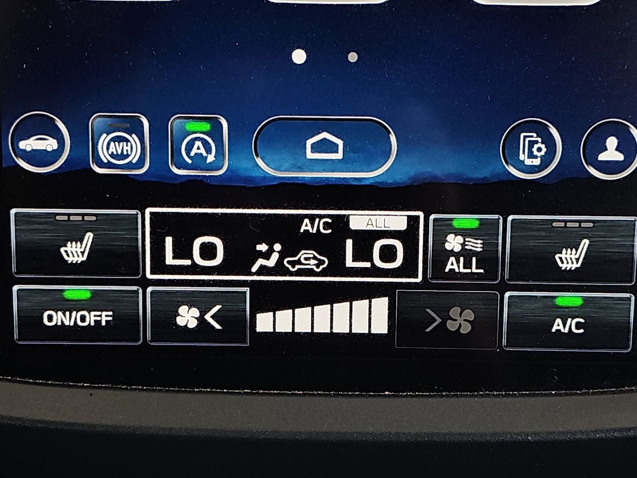 Certified 2025 Subaru Forester Premium AWD/4WD image 26