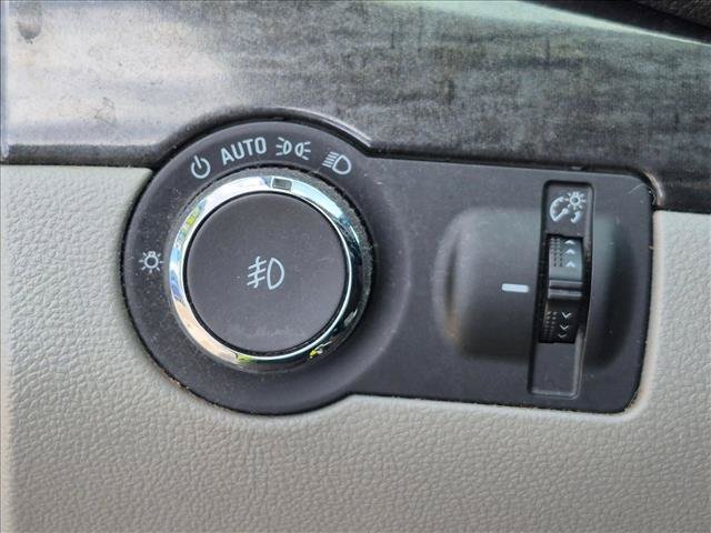 Used 2015 Buick Encore Leather FWD image 13