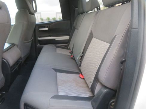 Used 2014 Toyota Tundra SR5 image 25