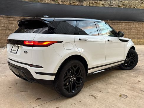 Certified 2023 Land Rover Range Rover Evoque R-Dynamic SE image 3