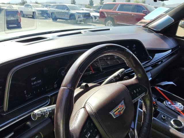 Used 2023 Cadillac Escalade ESV Sport Platinum w/ LPO, ONYX Package AWD/4WD image 4