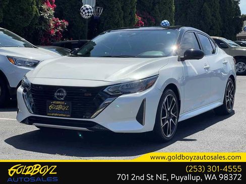 Used 2024 Nissan Sentra SR w/ SR Premium Package FWD image 8