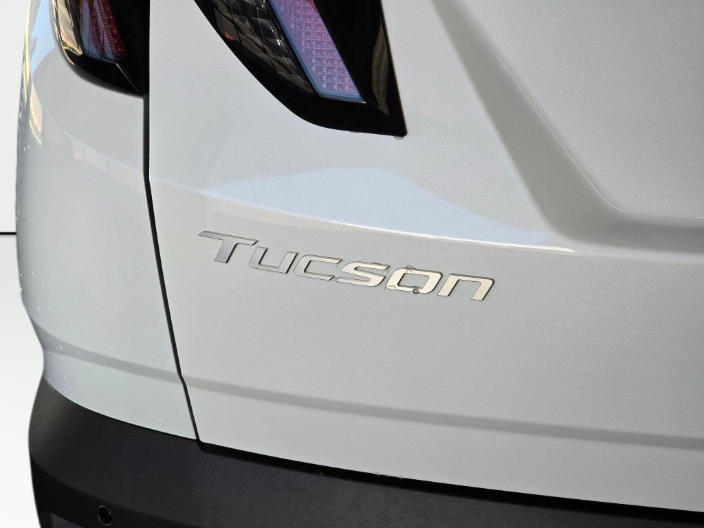 New 2026 Hyundai Tucson Limited AWD/4WD image 14