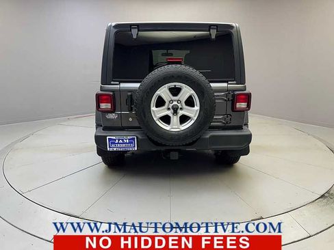 Used 2019 Jeep Wrangler Unlimited Sport S AWD/4WD image 4