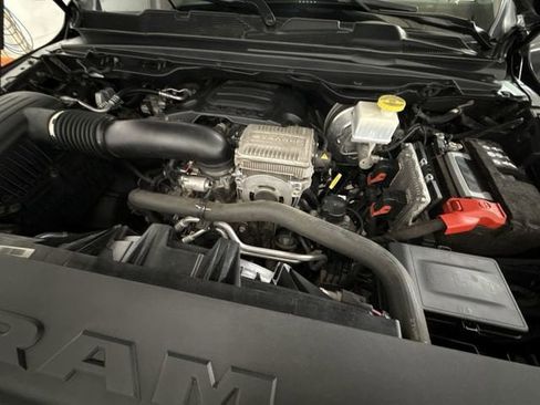 Used 2022 RAM 1500 Laramie AWD/4WD image 34