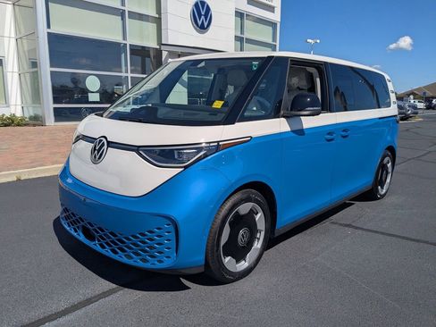 New 2025 Volkswagen ID. Buzz Pro S Plus image 2