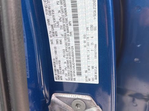 Used 2017 Ford Escape Titanium image 52