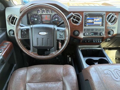 Used 2012 Ford F250 King Ranch w/ King Ranch w/Chrome Pkg AWD/4WD image 14