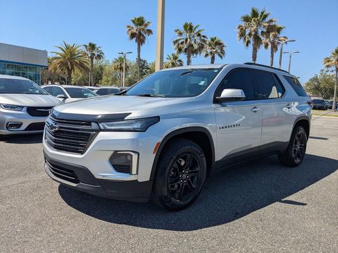 Certified 2022 Chevrolet Traverse LT w/ Midnight/Sport Edition FWD image 7