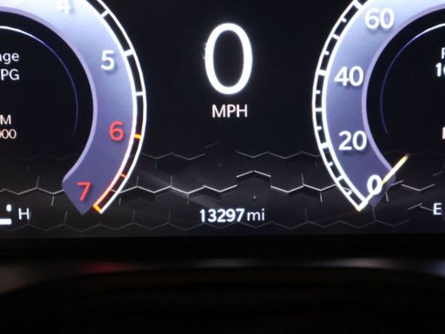 Used 2024 Jeep Compass Limited w/ High Altitude Package image 37